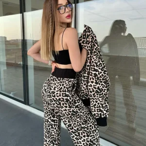 Trenerka leopard - Leopard tracksuit - Figura 3