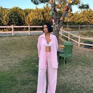 Set veror dy pjesësh rozë pastel