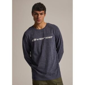 Bluzë me mëngë të gjata – komode dhe e përshtatshme për çdo ditë.